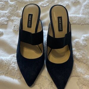 Nine West Navy Blue Pointed Toe Slip-On Mules